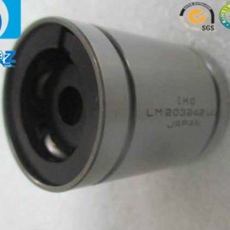 IKO LM203242UU 20 mm Deslizamiento de la bola de arbusto de arbusto rodamiento de movimiento lineal LM203242UU rodamiento de bola de línea